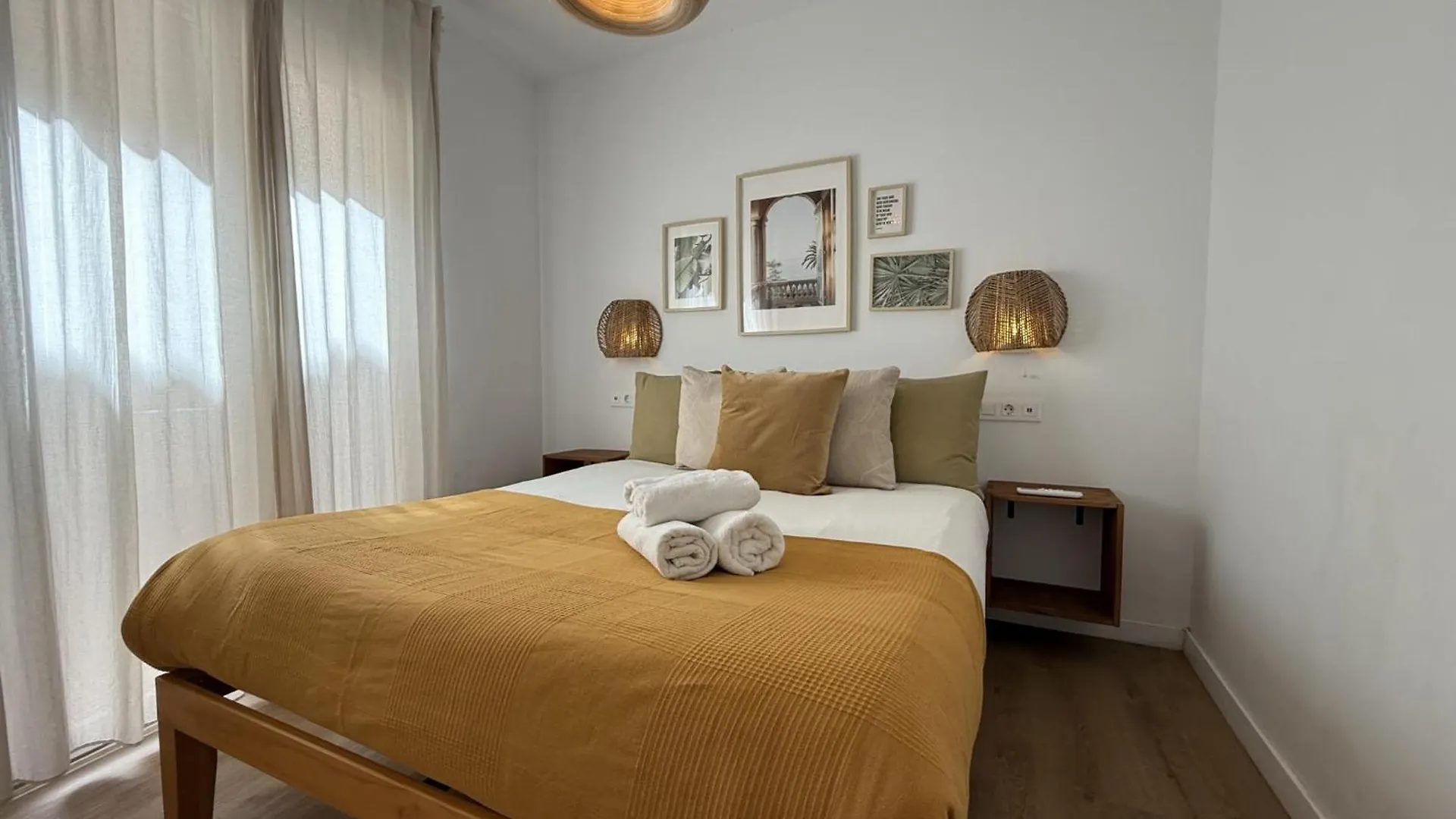 Luz Del Thyssen Apartment Malaga